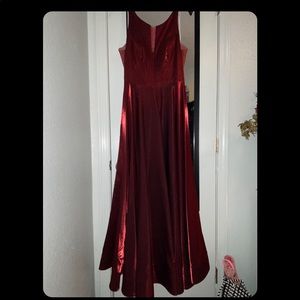 for prom/formal dance/ casual dress up party etc.